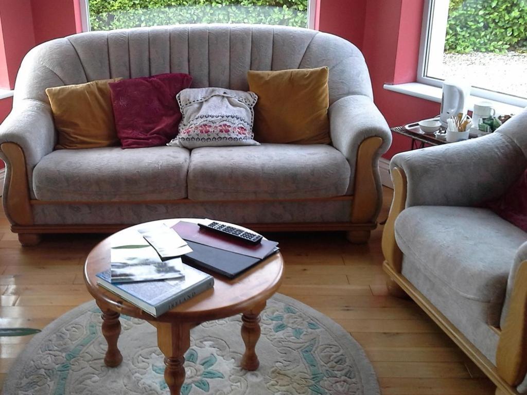 Blossom Hill Bed And Breakfast Killaloe Zewnętrze zdjęcie